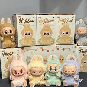 Labubu Boneco De Pelúcia Sentado Chaveiro Surpresa