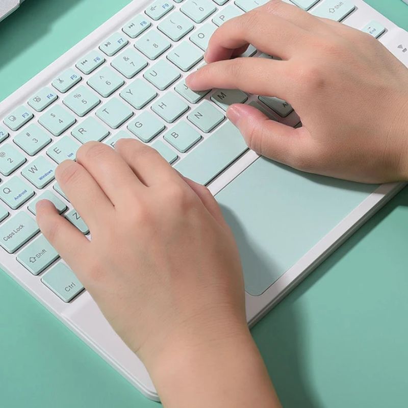 Teclado Sem Fio Bluetooth Com TouchPad